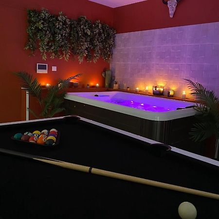House Of Spa Privatif - Jaccuzi Et Sauna 利夫里-加尔冈 外观 照片
