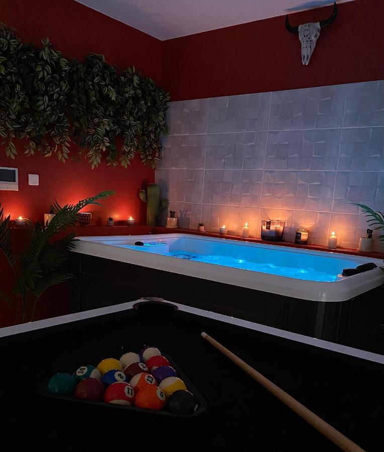 House Of Spa Privatif - Jaccuzi Et Sauna 利夫里-加尔冈 外观 照片
